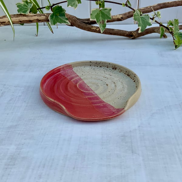 Spoon Rest with winter wood & raspberry mist glaze