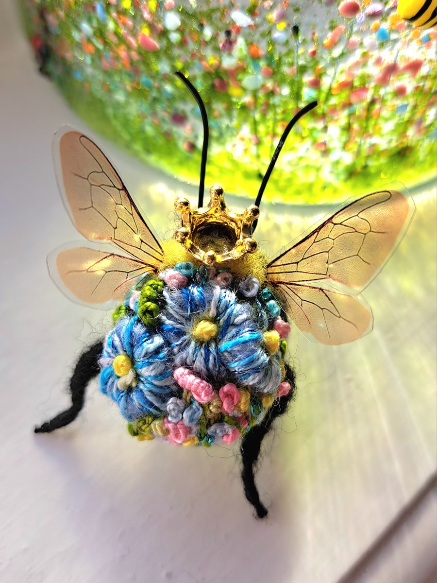 Embroidered Queen Bee 