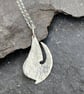 Maori Hei Matau fishhook good luck pendant - Image 1