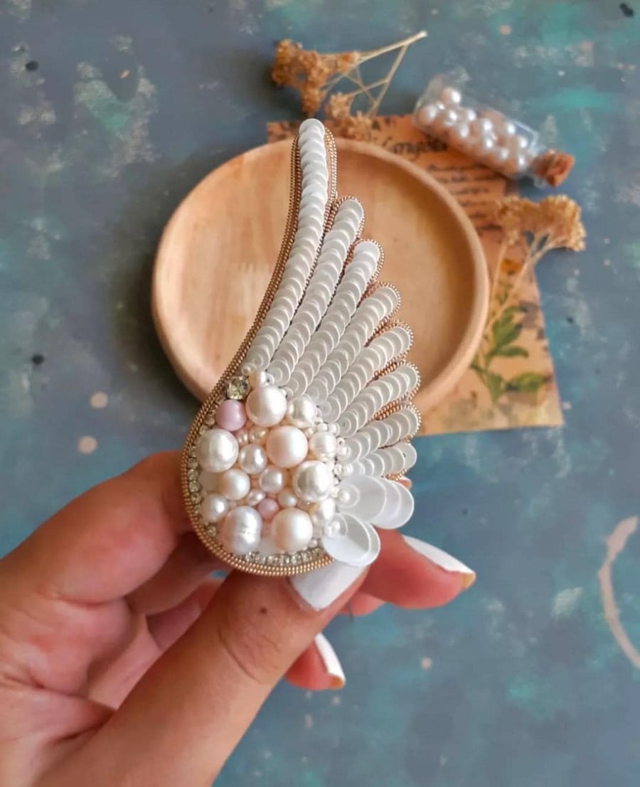 Elegant Angel Wing Pearl Brooch - Handcrafted Beaded Statement Jewelry with Pear
