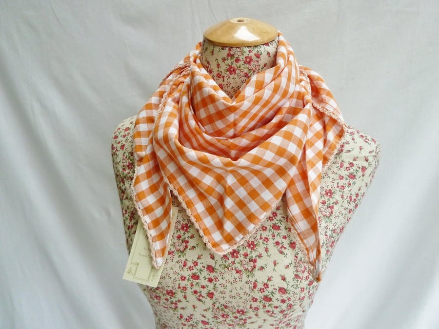 Neckerchief cotton gingham check scarf with crochet edging. FREE UK P&P.