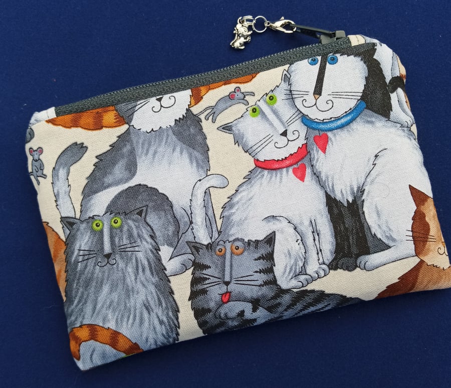 Cat and mouse coin purse 188E