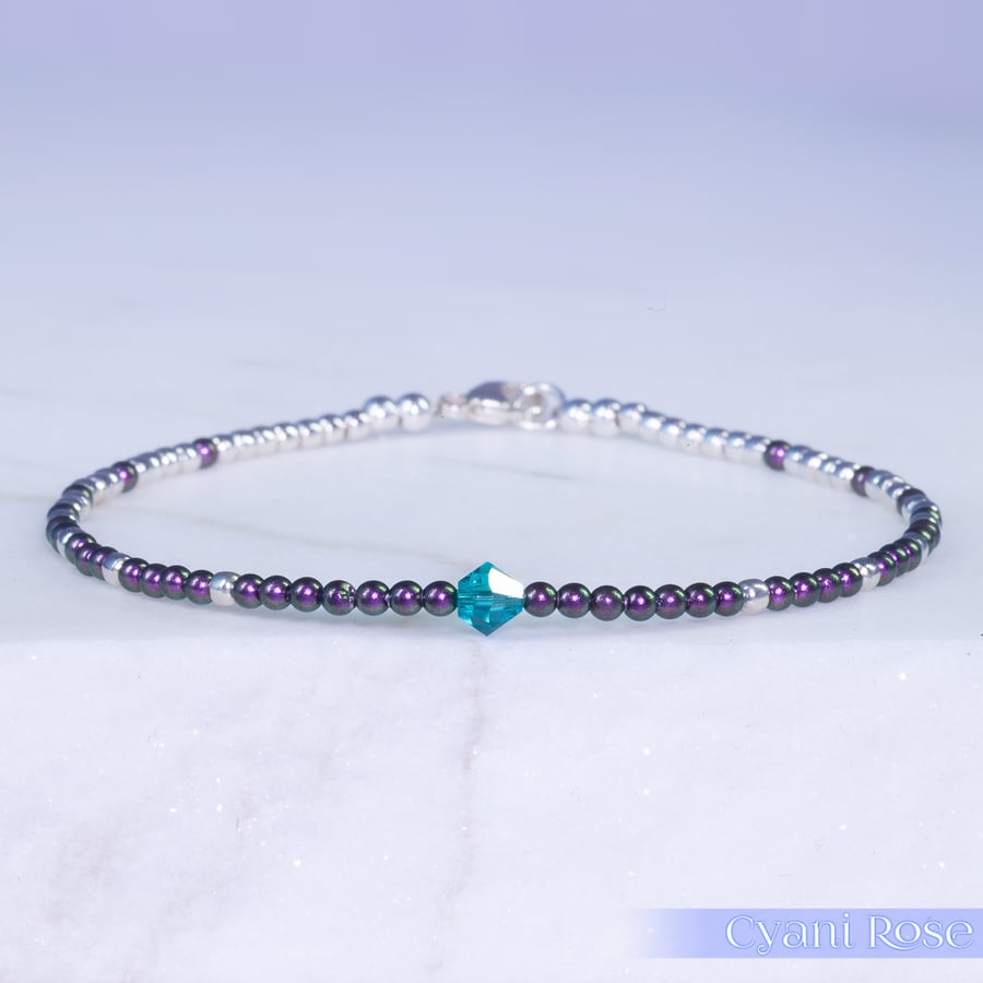 Bracelet dainty sterling silver & Swarovski glass pearl symmetric pattern 