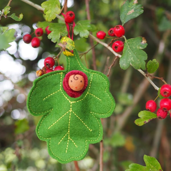 Hawthorn leaf baby