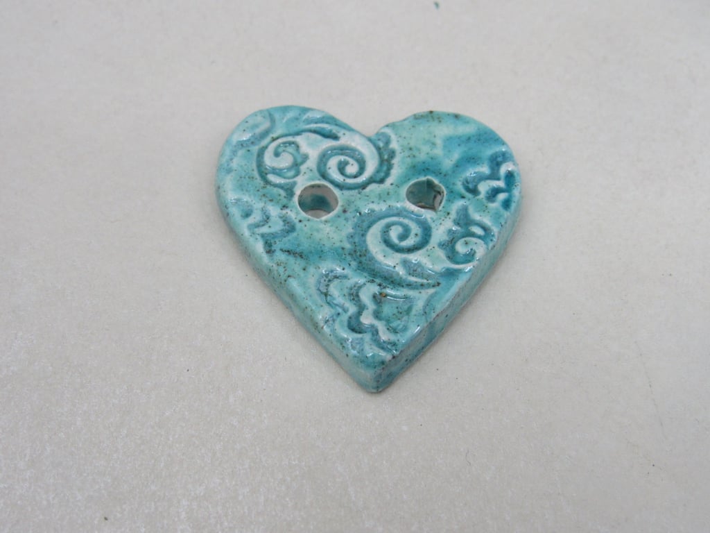 Medium Jade Green Brocade Texture Heart Shaped Ceramic Button