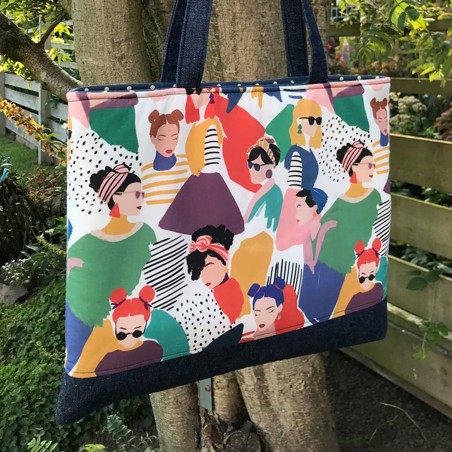 Large Fashionista Tote
