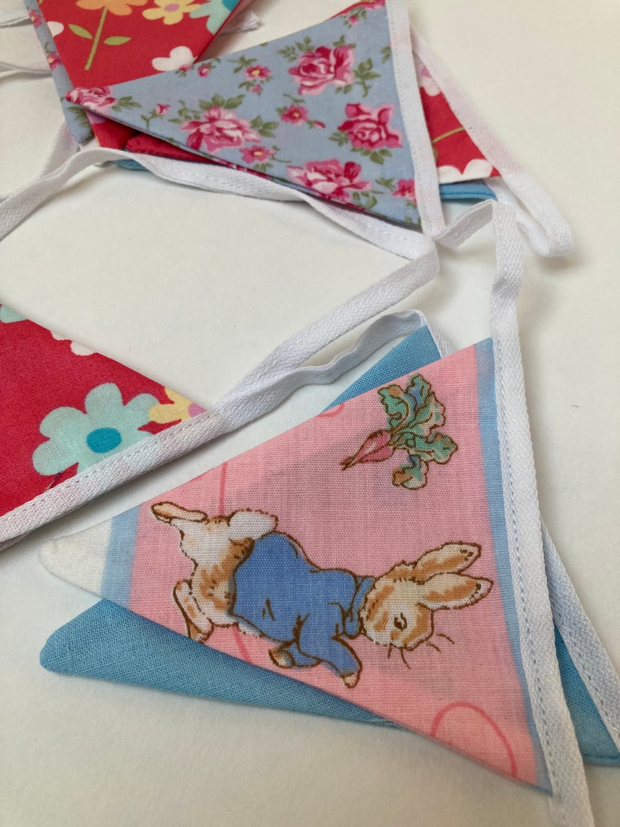 Mini bunting. Pinks and blues.