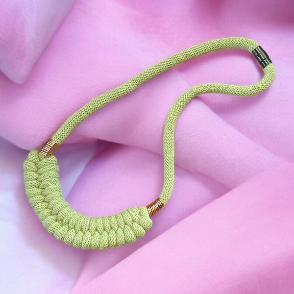 Rustic Lime Cream Macrame Necklace – Statement Piece with Rose Gold Accents