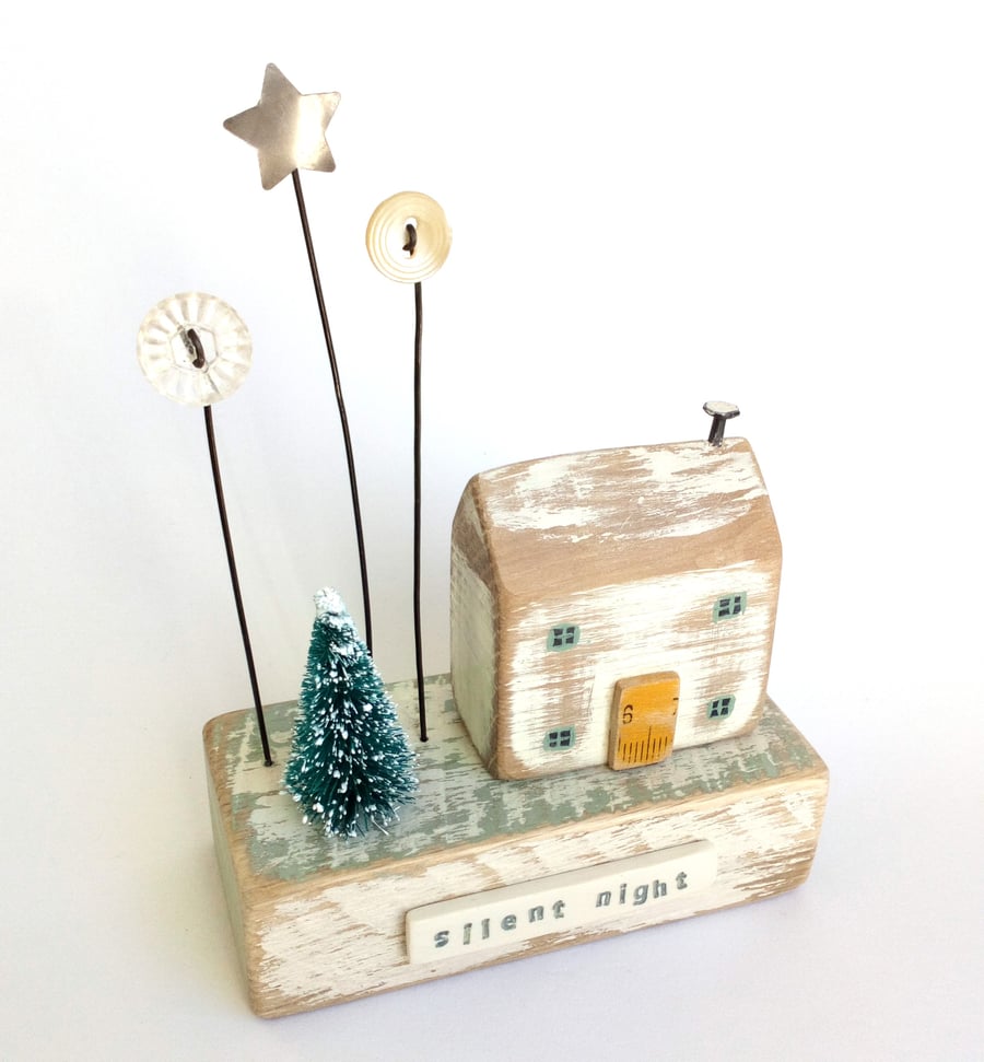 Sale - Little wooden house with Christmas tree, buttons and star