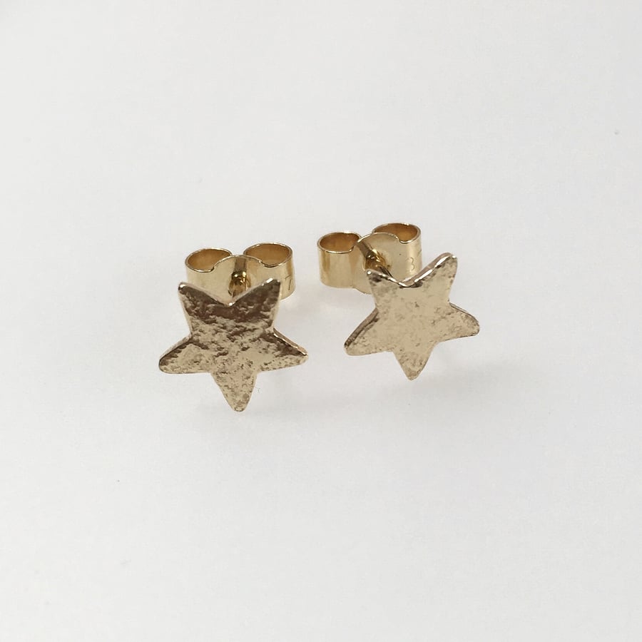 Gold Star stud earrings 9ct