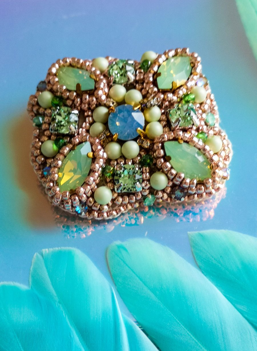 Olivia Swarovski crystal green opal rose gold light green beaded brooch