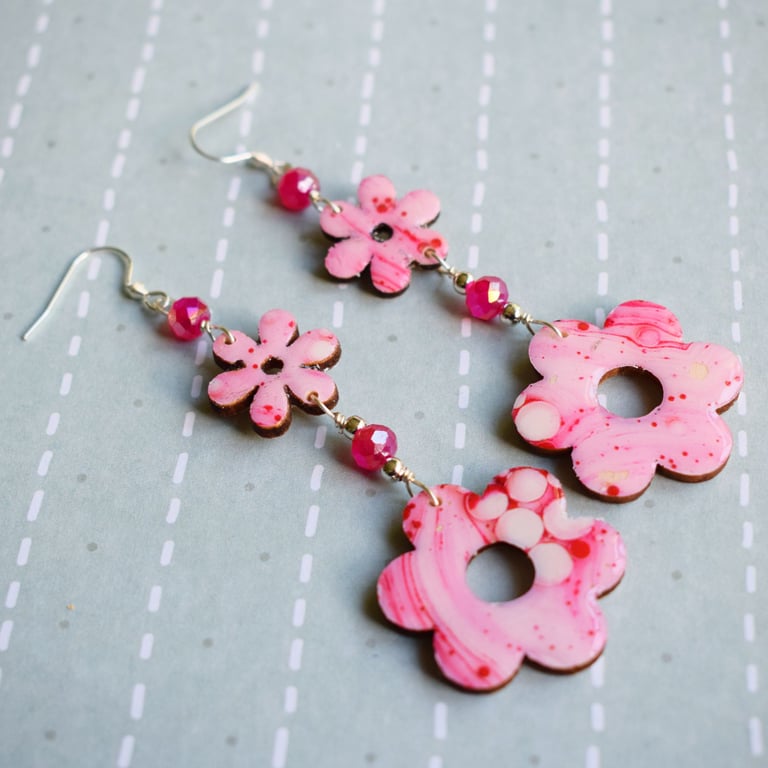 Retro Style Pink Flower Dangle Earrings