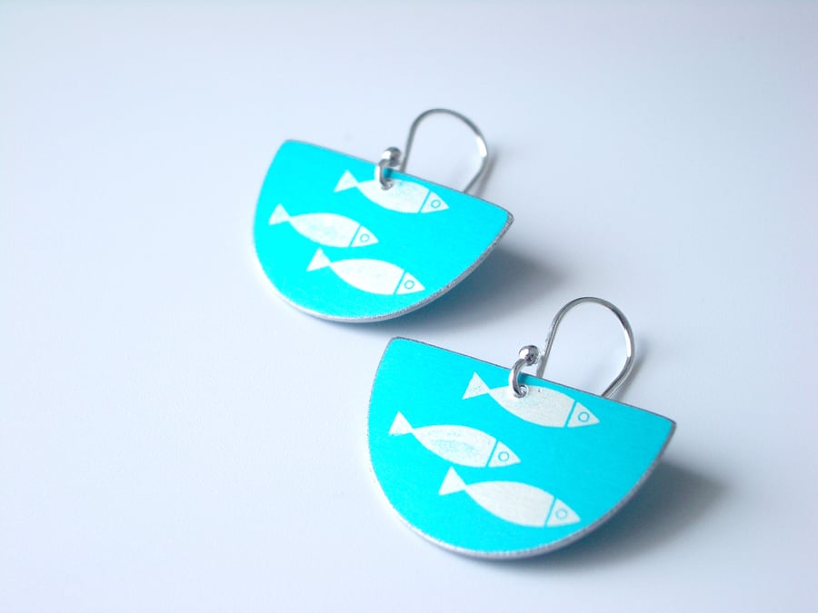 Fan earrings with fish print in turquoise and silver