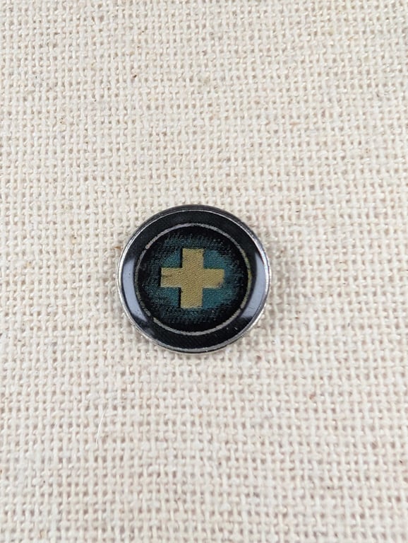 Healer Pin Badge - Gamer Themed Pin - Large Resin Topped Pin Badge 