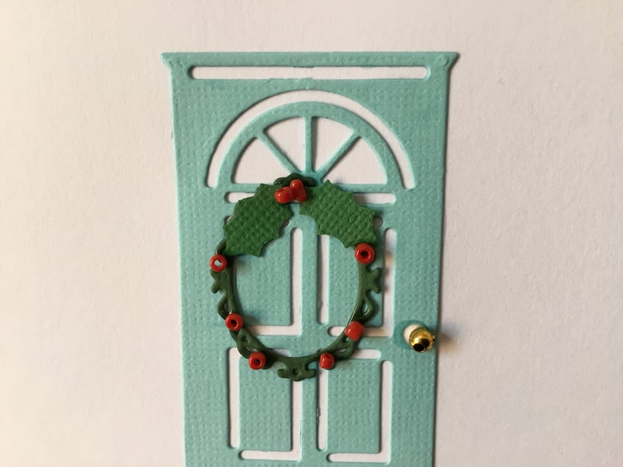 Elegant Christmas Card. Wreath on door. CC470