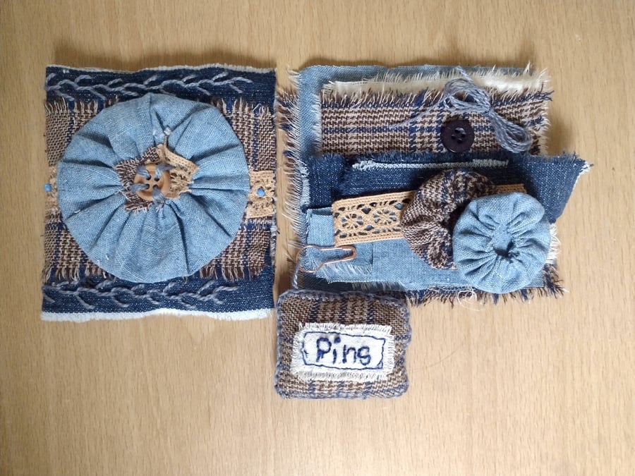 Mini Stitch Book with Pin Cushion and Fabric Piece - Slow Stitching - Embroidery