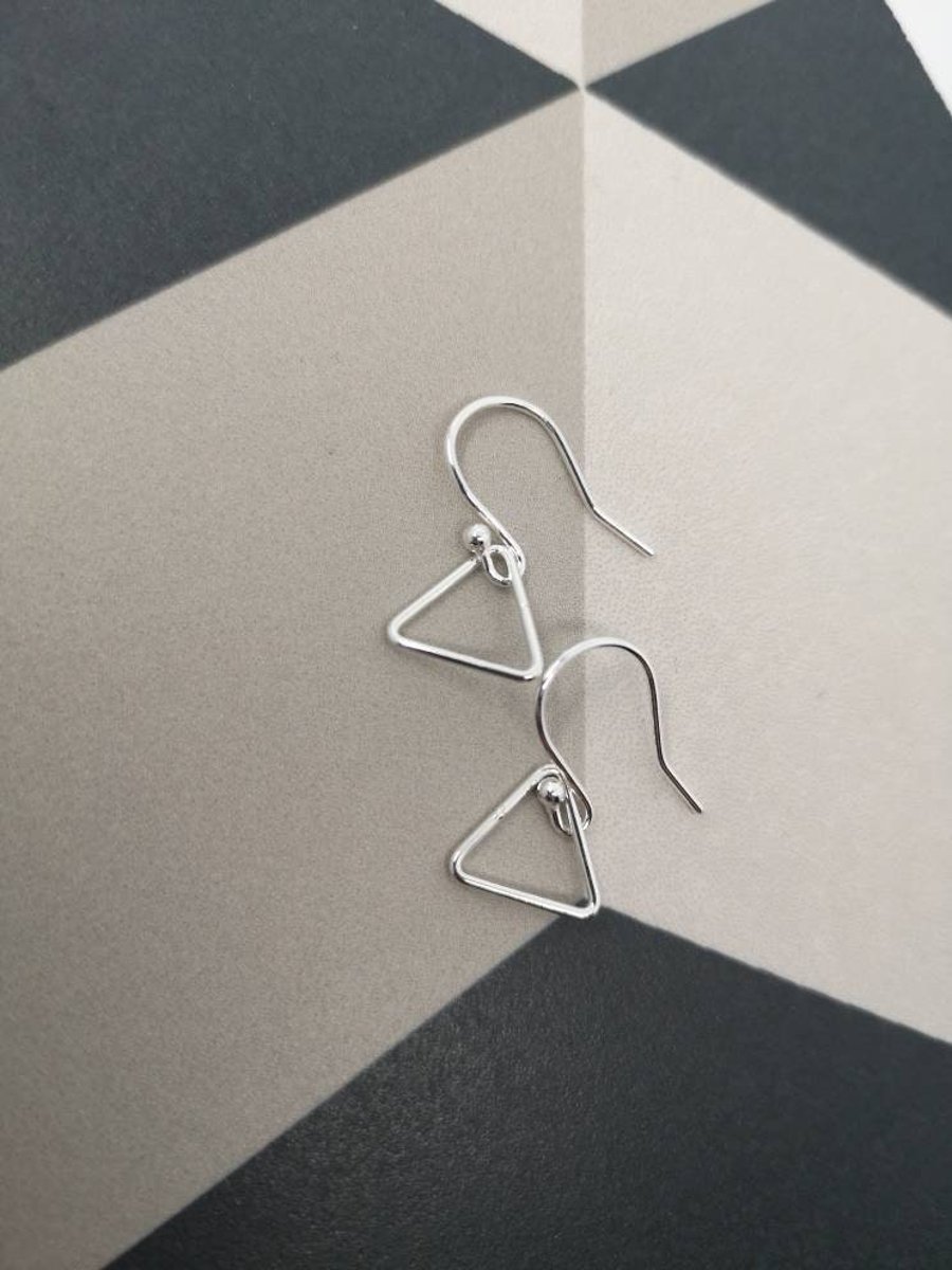 Triangle earrings silver