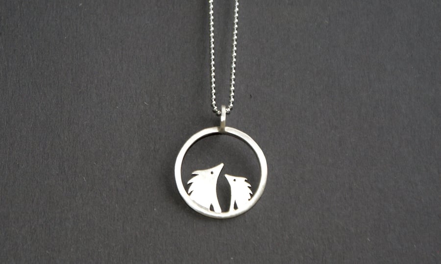 Silver hedgehog circle necklace