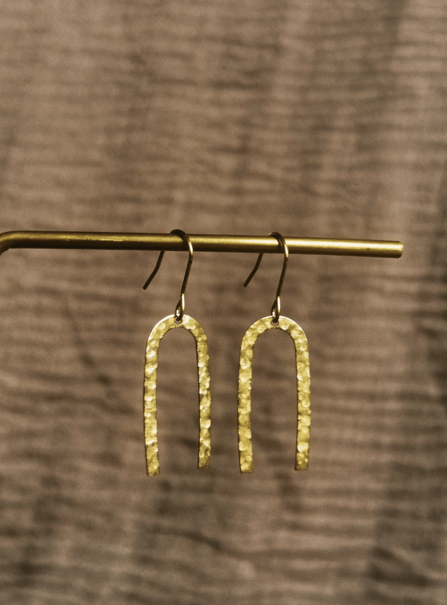 Resin and Hammered Metal Arch Drop Earring