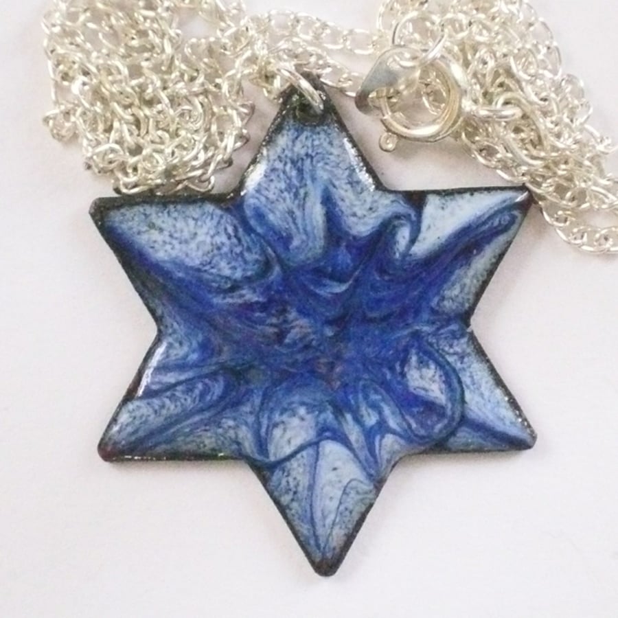 pendant - 6 pointed star scrolled dark blue and purple on pale blue