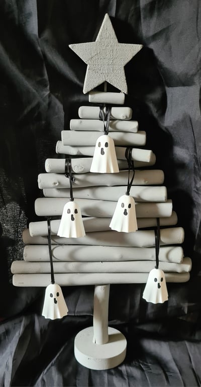 Spooky Season 3D Ghosts 5No Hanging Decorations  - Plain