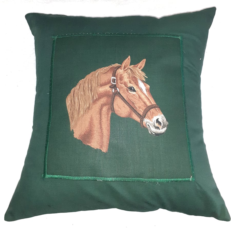 light brown horse portrait cushion