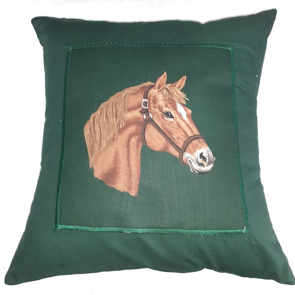 light brown horse portrait cushion
