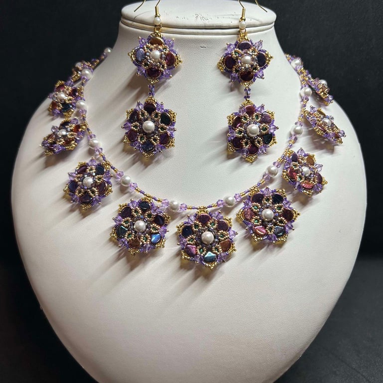 Black Dahlia Seed bead and Crystal Necklace and matching Earrings set