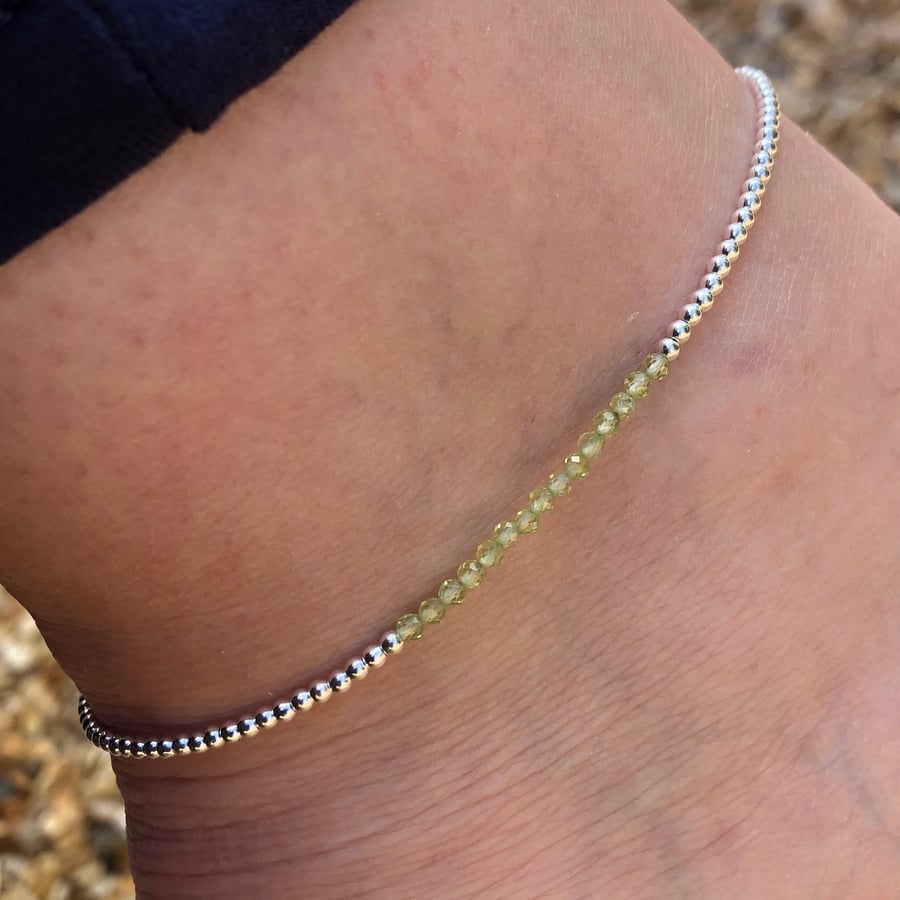Sterling silver and peridot beaded anklet