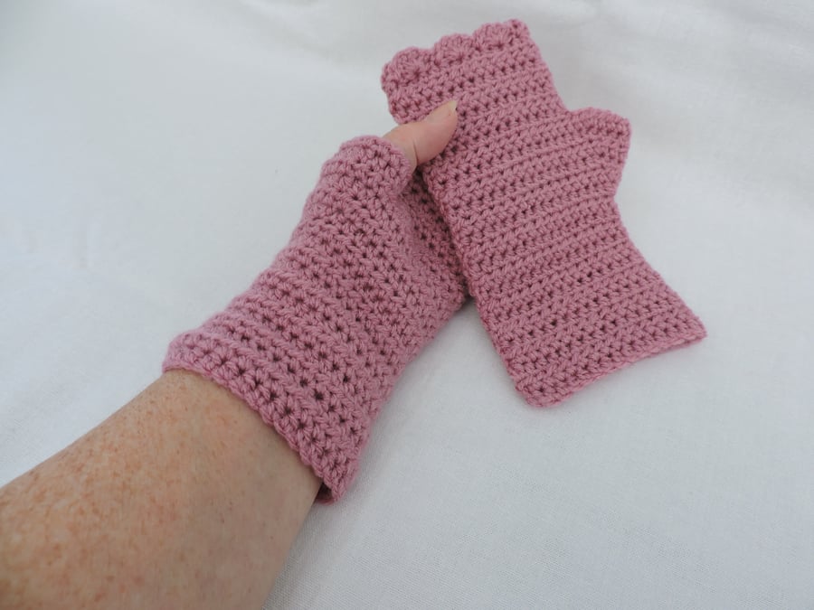 Seconds Sunday Fingerless Mittens for  Adults Rose Pink