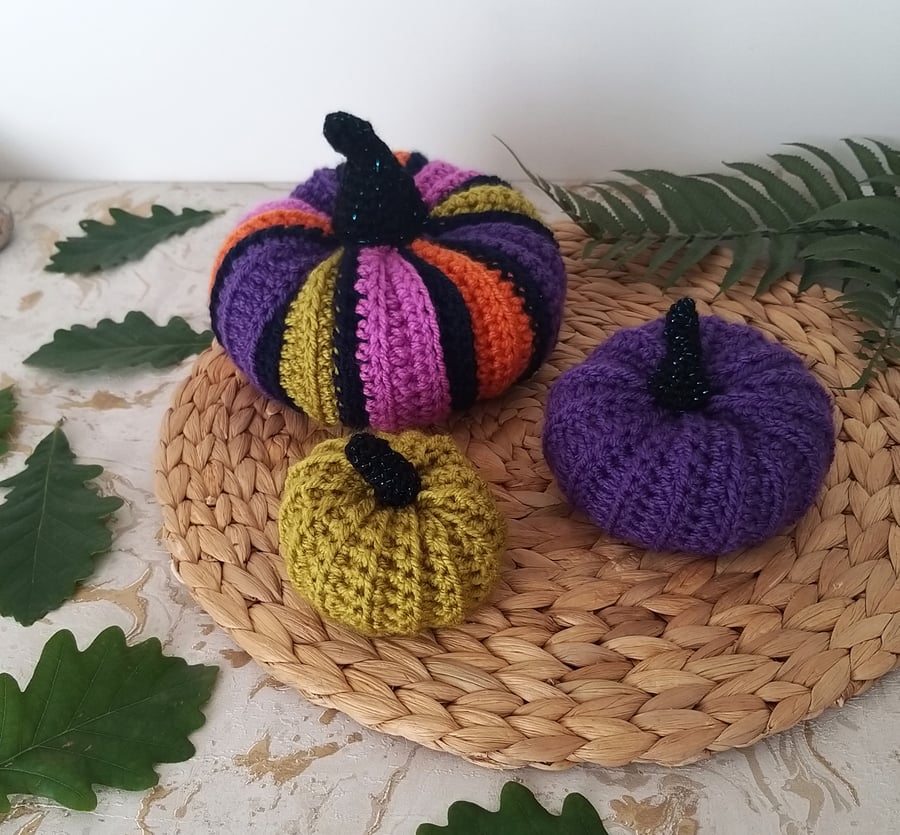Crochet Witches Pumpkins Halloween Decoration Display