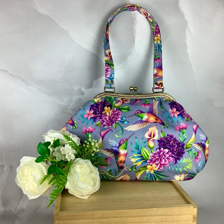 Hummingbirds large frame shoulder bag, Tropical kiss clasp bag, Handmade