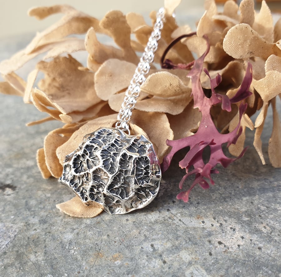 Silver coral pendant