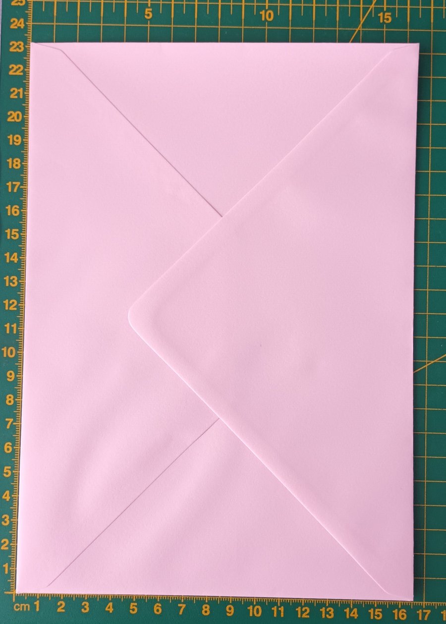 C5 A5 Pastel Pink Envelopes For Cardmaking Diamond Flap 120gsm Pack Of 6