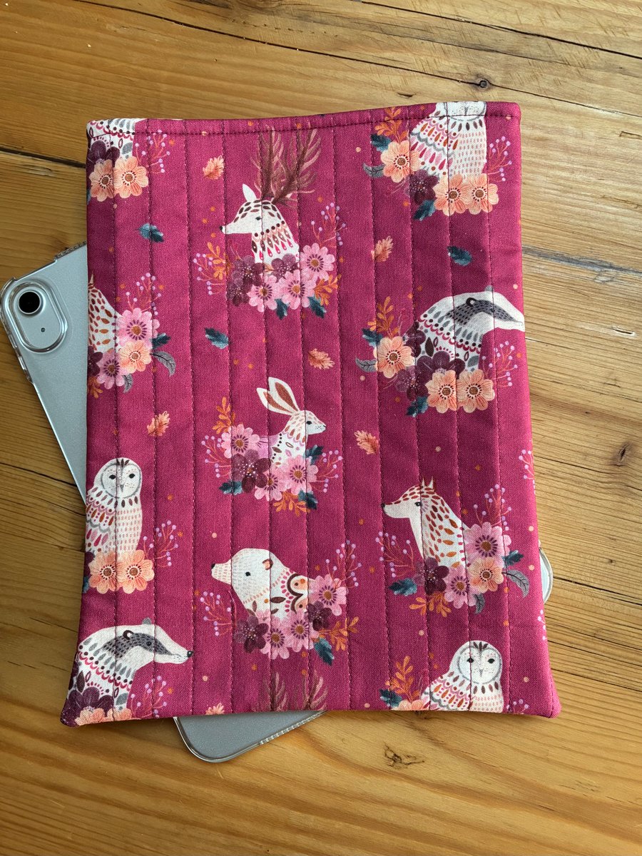 Animal Heads Quilted Fabric I-Pad Sleeve
