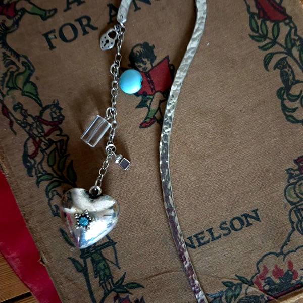Unique metal bookmark with heart charm