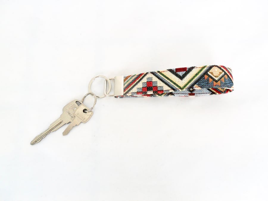 Geometric wristlet key fob