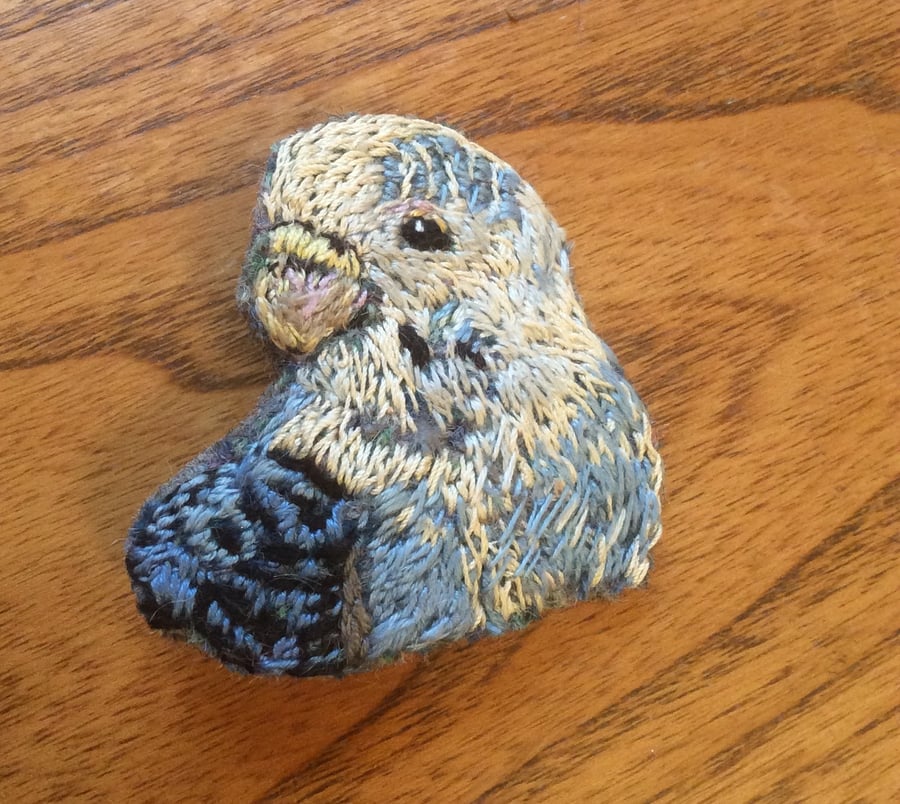 Joey the budgie hand embroidered brooch