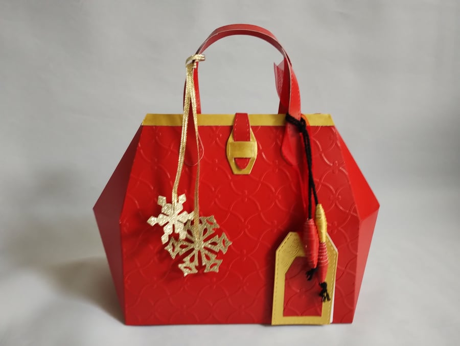 Christmas Red and Gold - Retro 1950s Style Keepsake  Gift Box Bag 