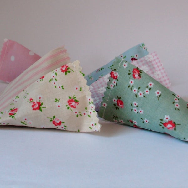 Three Lavender sachet,wedding favors,lavender bag,english lavender.