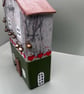 Christmas hand painted wooden house - Image 5