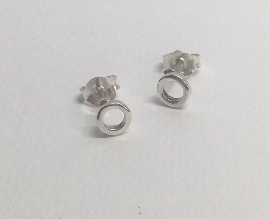 Tiny chunky silver circle stud earrings
