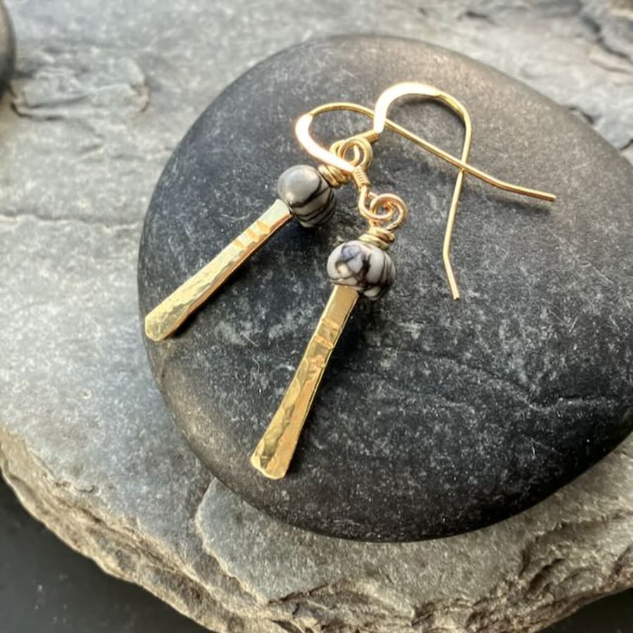  Gold Coloured Drop Earring with Jasper