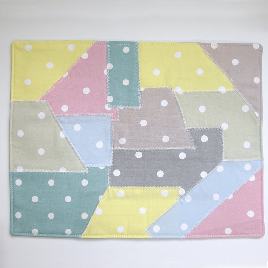 Patchwork Polka Dot Placemat Green Beige Duck Egg Yellow Grey Blue Pink 14"x10"