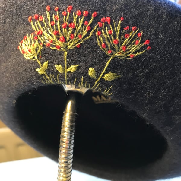 Navy Blue Pure new wool embroidered Beret