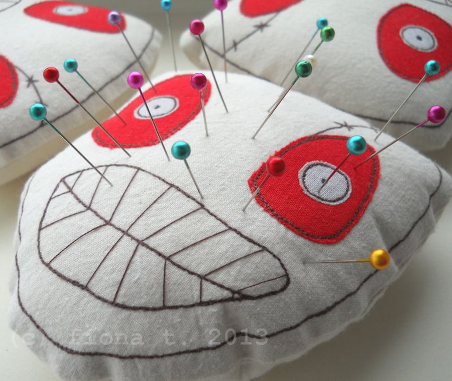 zombie head pincushion
