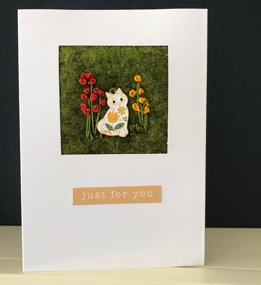 Blank card-embroidery-cat charm-needle felted-handcrafted greetings card
