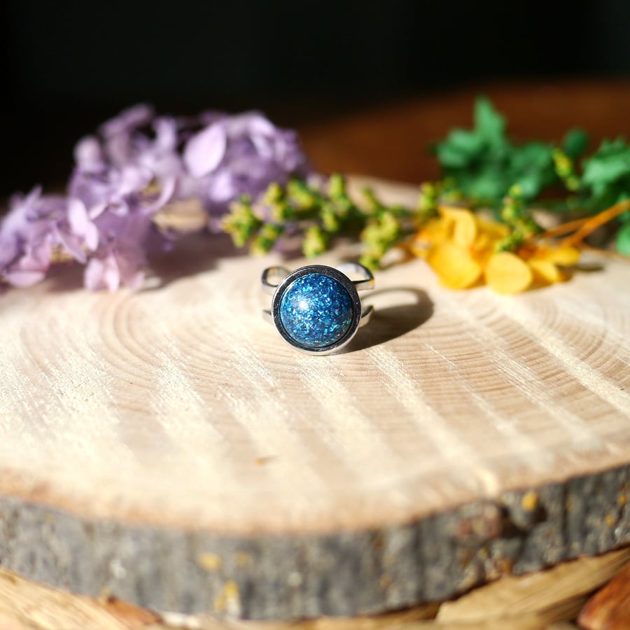 Hypoallergenic Sparkly Blue Adjustable Ring - Silver Stainless Steel