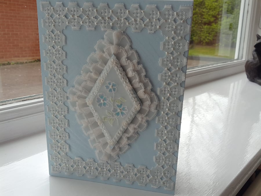 Frilly posy parchment card