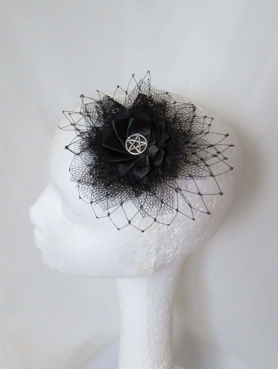 Black Lace Pentagram Hair Clip Gothic Halloween Wedding Headpiece